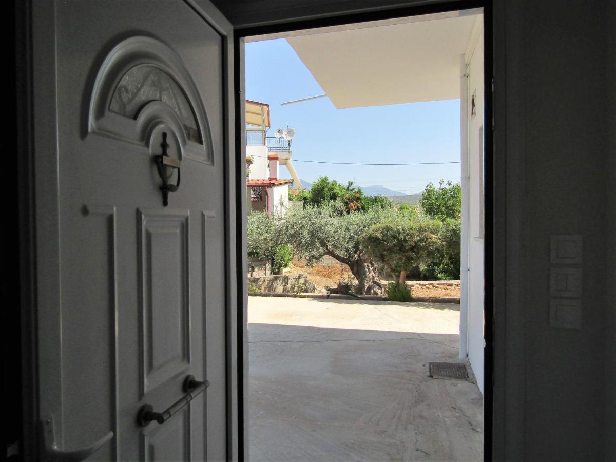 The Byzantine Wall House Isthmia Buitenkant foto